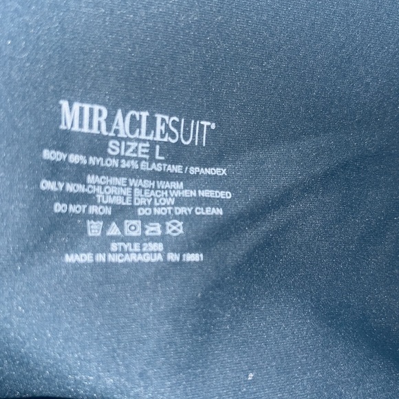 Miraclesuit Nova Athleisure Legging Sz LARGE - Picture 11 of 11